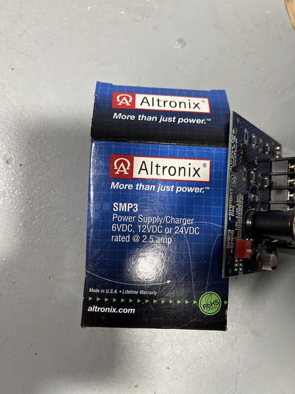 Altronix Corporation – Altronix Smp3 Proprietary Power Supply