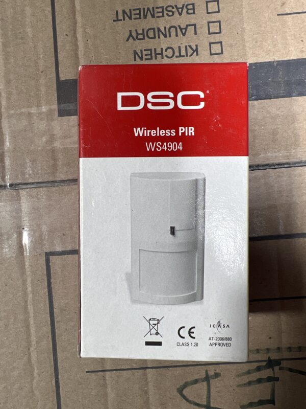 DSC WS4904 Wireless Pet-Immune Motion Sensor PIR